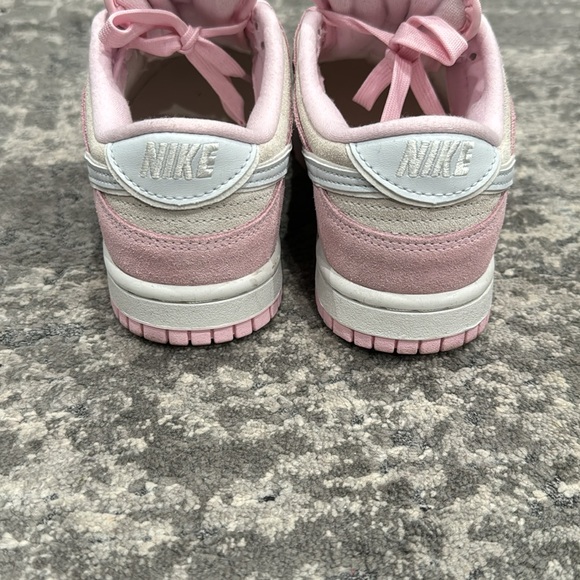 Pink Foam Dunks - Picture 4 of 7